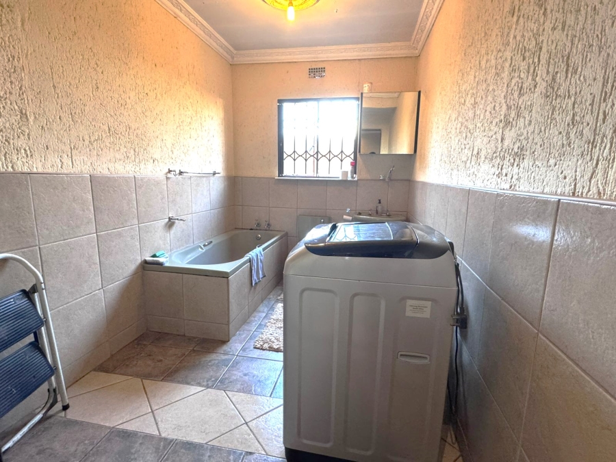 3 Bedroom Property for Sale in Vosloorus Gauteng