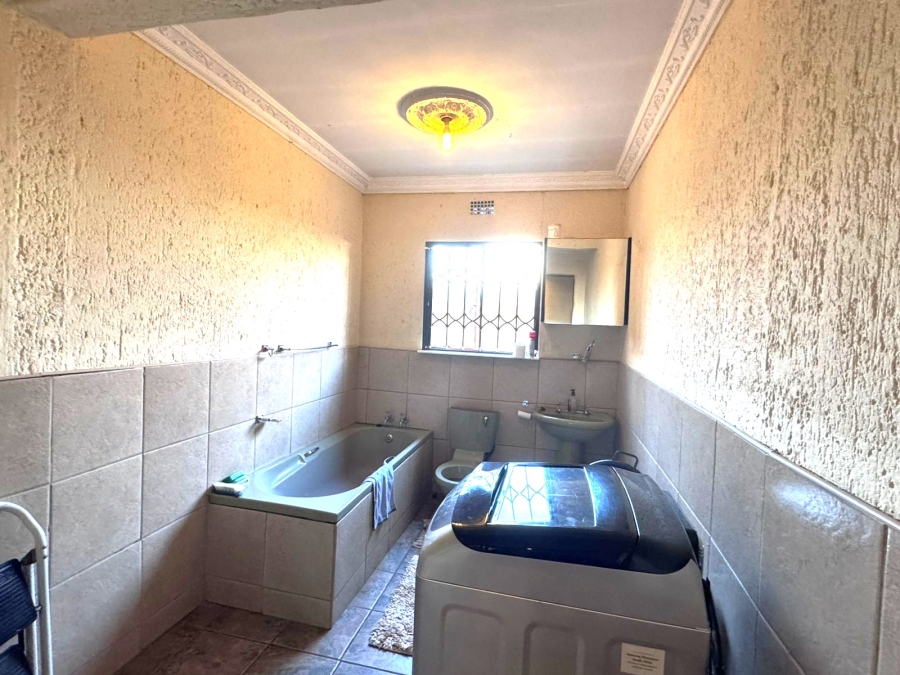 3 Bedroom Property for Sale in Vosloorus Gauteng