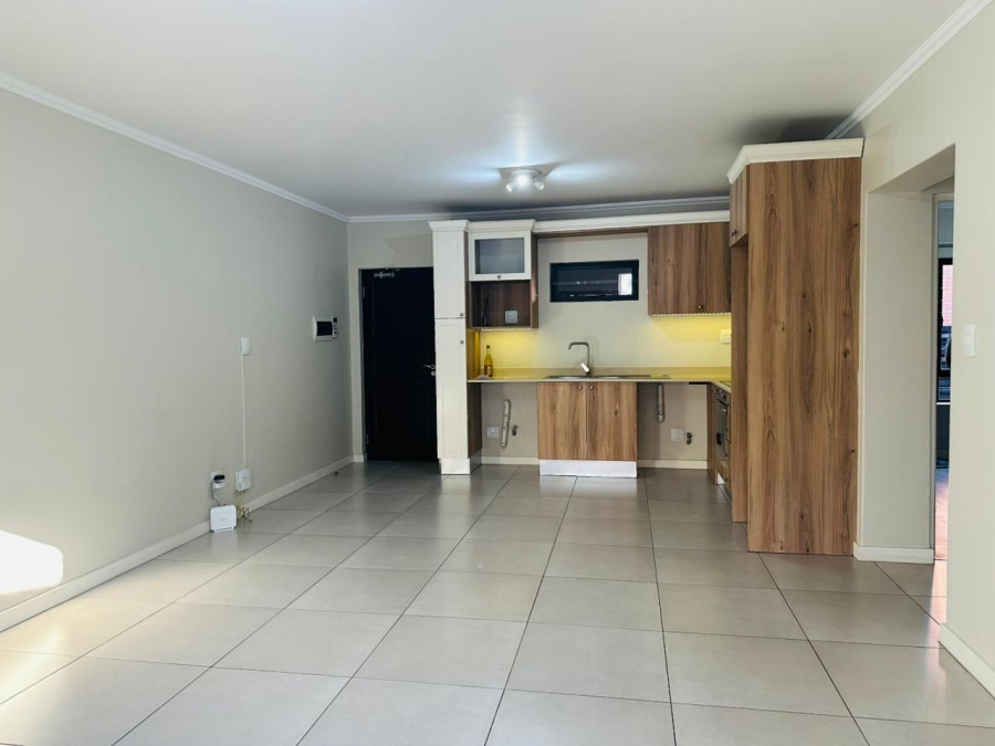 To Let 2 Bedroom Property for Rent in Bryanston East Gauteng