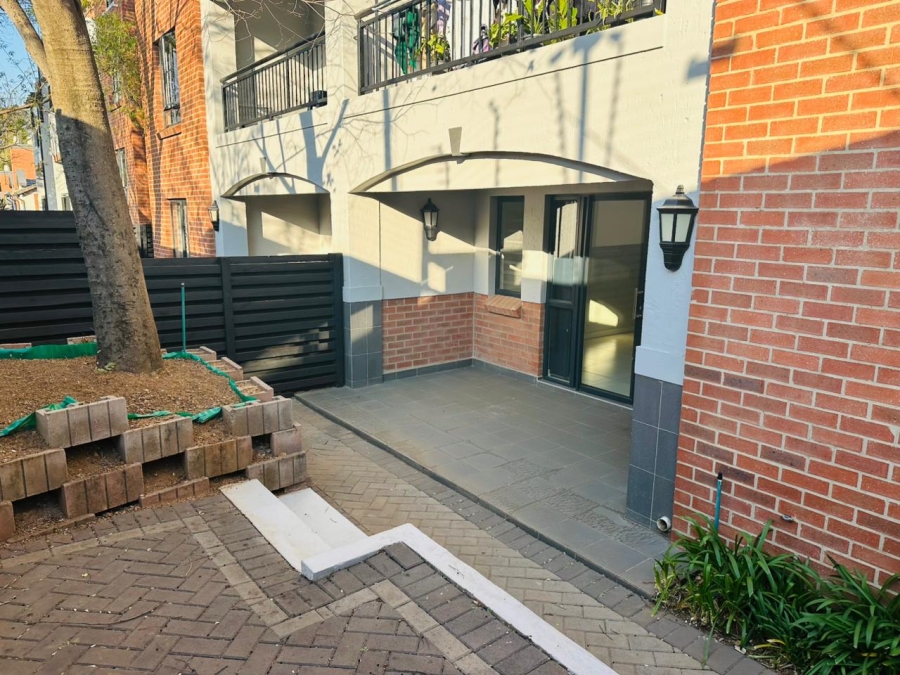 To Let 2 Bedroom Property for Rent in Bryanston East Gauteng
