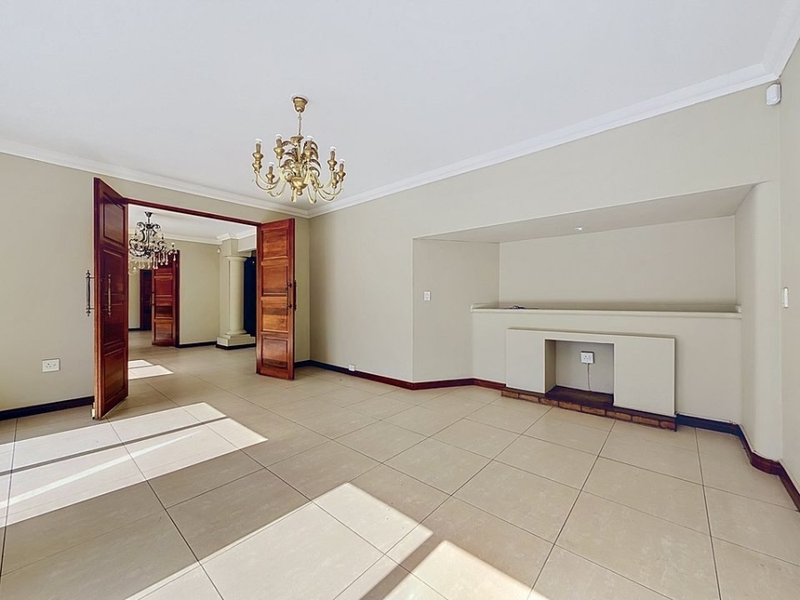 4 Bedroom Property for Sale in Muckleneuk Gauteng