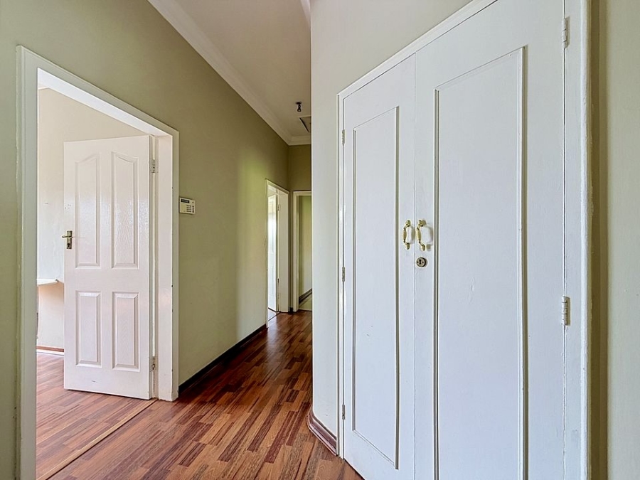 4 Bedroom Property for Sale in Muckleneuk Gauteng