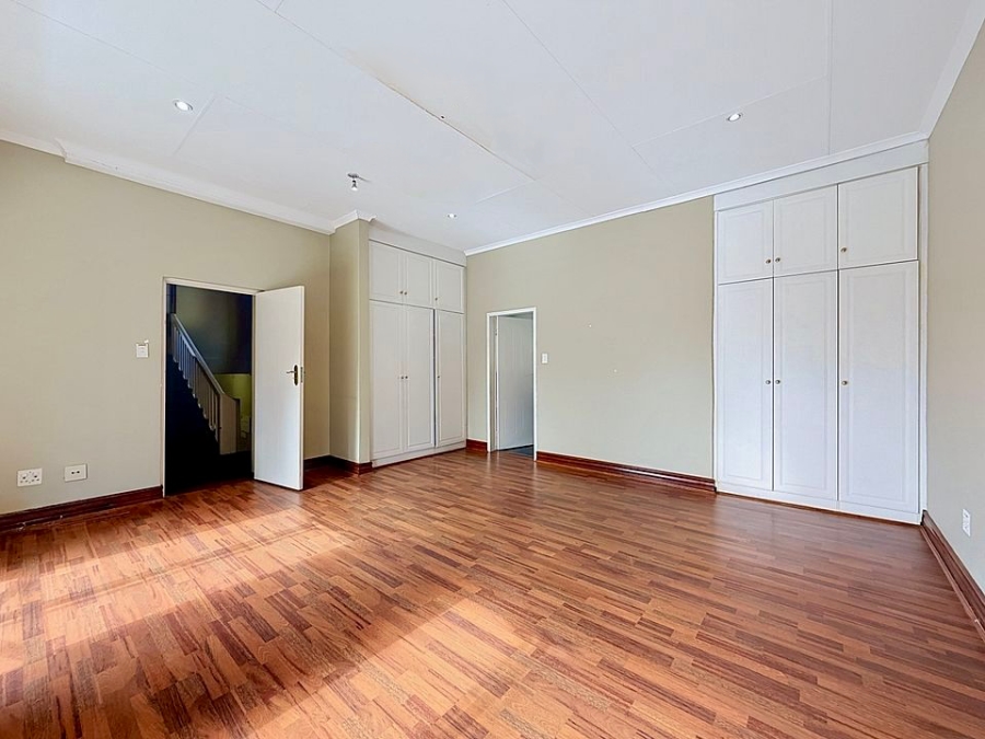 4 Bedroom Property for Sale in Muckleneuk Gauteng