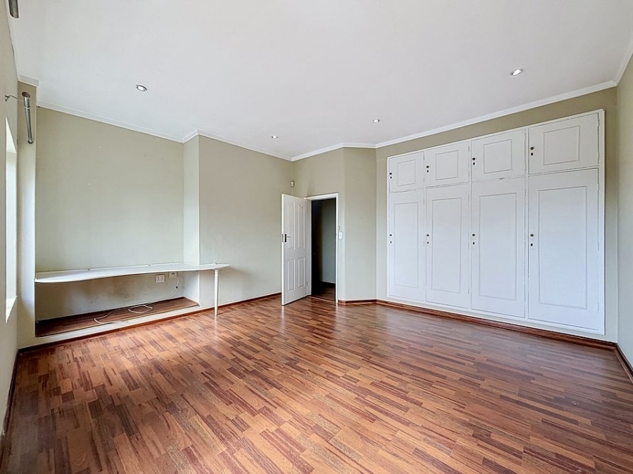 4 Bedroom Property for Sale in Muckleneuk Gauteng