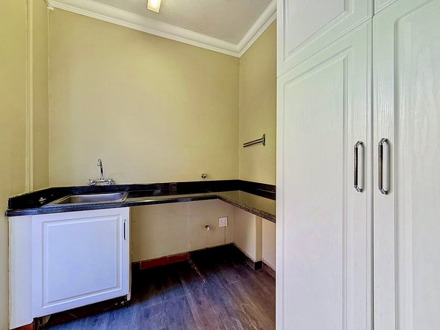 4 Bedroom Property for Sale in Muckleneuk Gauteng