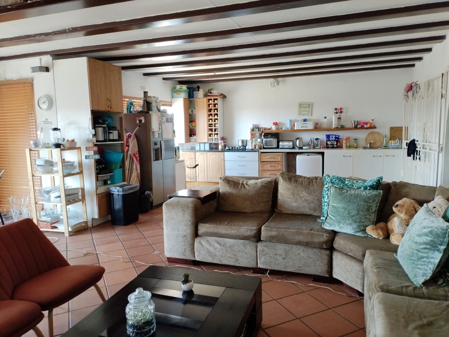 8 Bedroom Property for Sale in Glenvista Gauteng