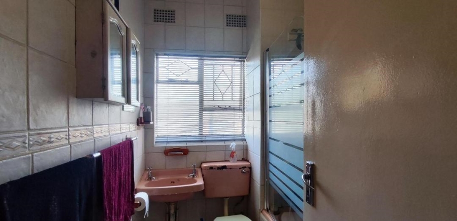1 Bedroom Property for Sale in Kempton Park Central Gauteng