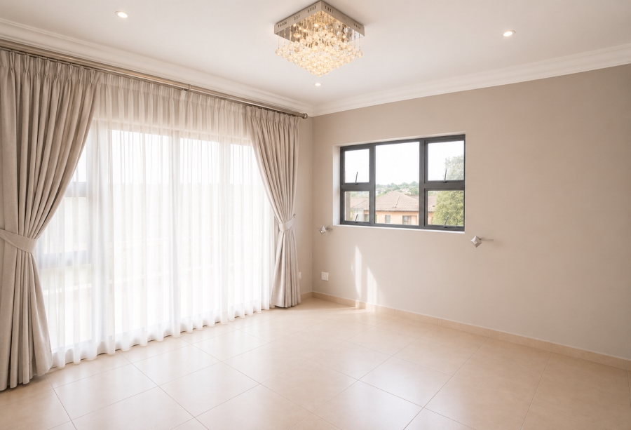 6 Bedroom Property for Sale in Blue Valley Golf Estate Gauteng