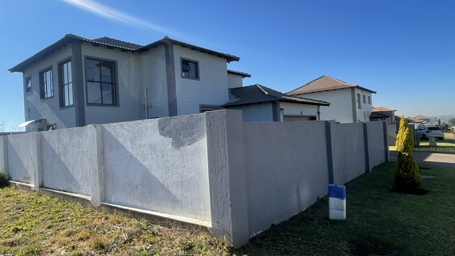 4 Bedroom Property for Sale in Halfway House Gauteng