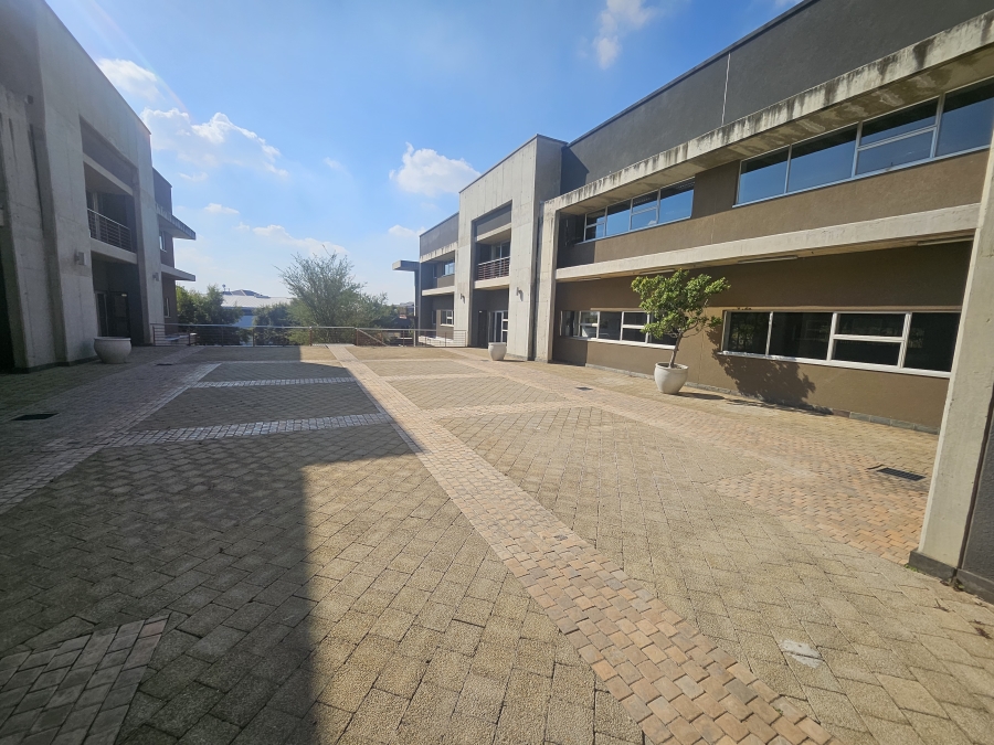 Commercial Property for Sale in Longmeadow Gauteng