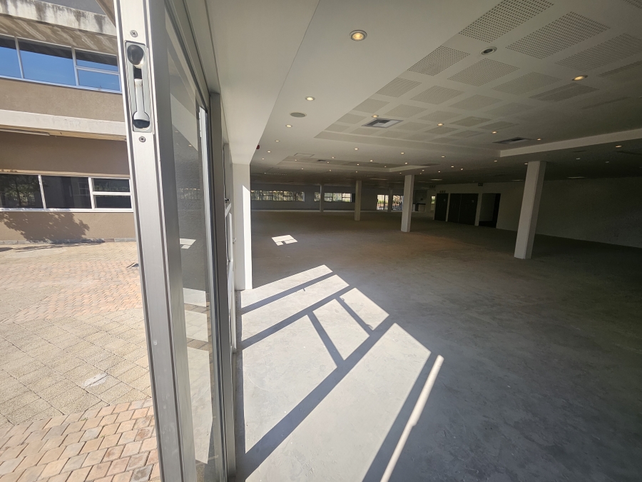 Commercial Property for Sale in Longmeadow Gauteng