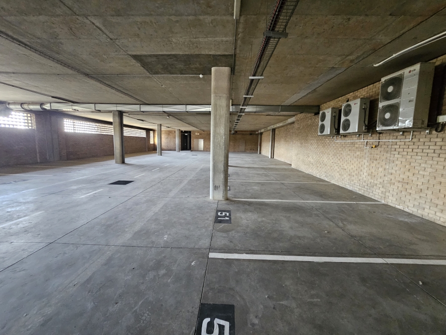 Commercial Property for Sale in Longmeadow Gauteng