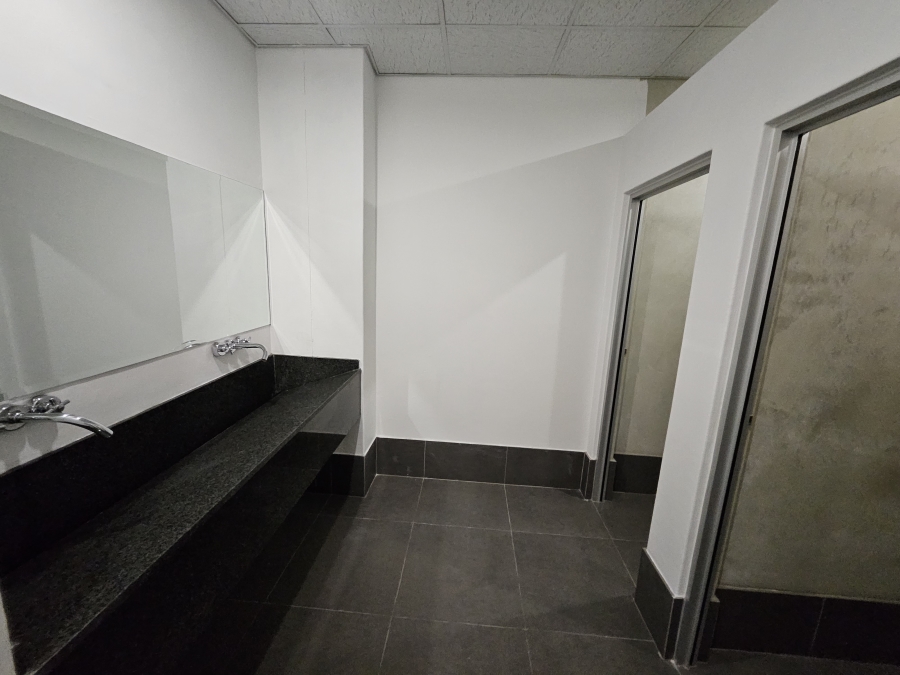 Commercial Property for Sale in Longmeadow Gauteng