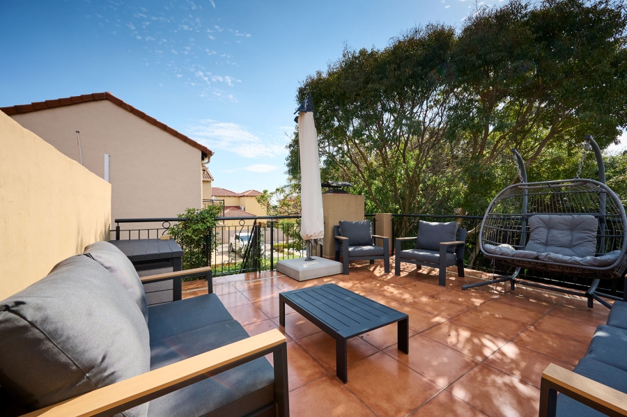 3 Bedroom Property for Sale in Noordwyk Gauteng