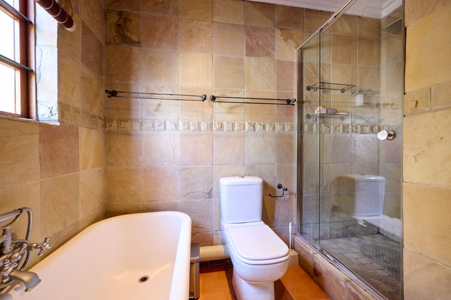 3 Bedroom Property for Sale in Noordwyk Gauteng
