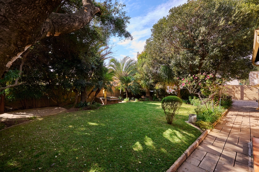 3 Bedroom Property for Sale in Noordwyk Gauteng