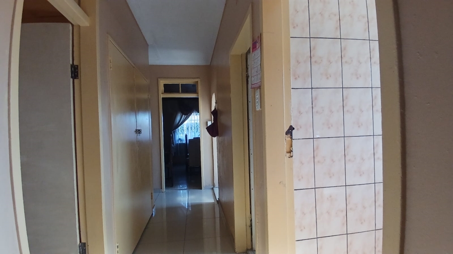 3 Bedroom Property for Sale in Westonaria Gauteng