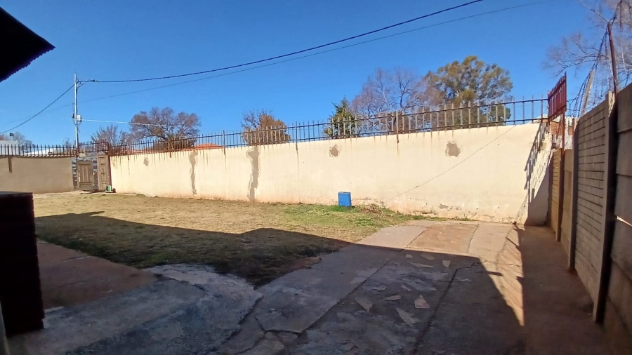 3 Bedroom Property for Sale in Westonaria Gauteng