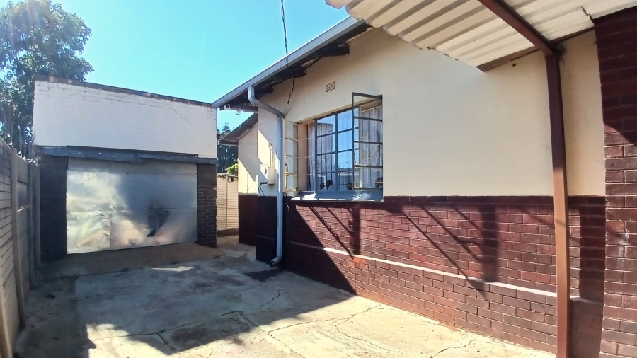 3 Bedroom Property for Sale in Westonaria Gauteng