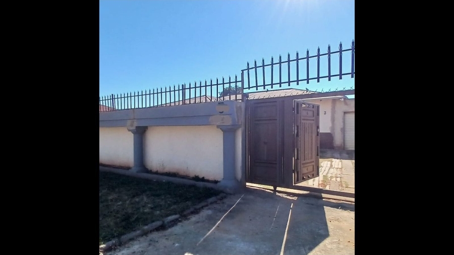 3 Bedroom Property for Sale in Westonaria Gauteng