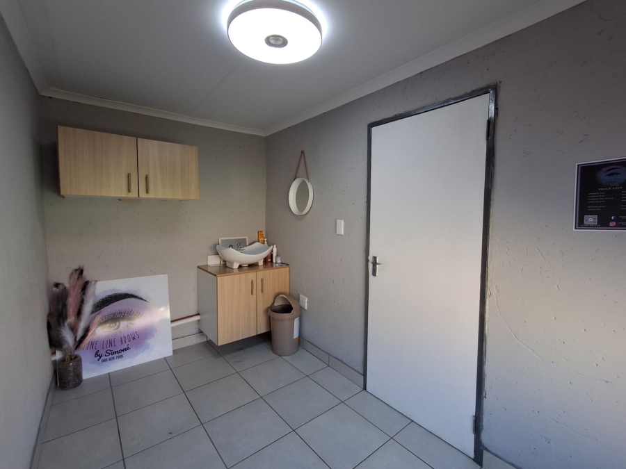 3 Bedroom Property for Sale in Krugersdorp North Gauteng