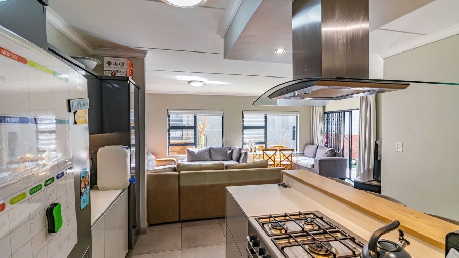 3 Bedroom Property for Sale in Carlswald Gauteng