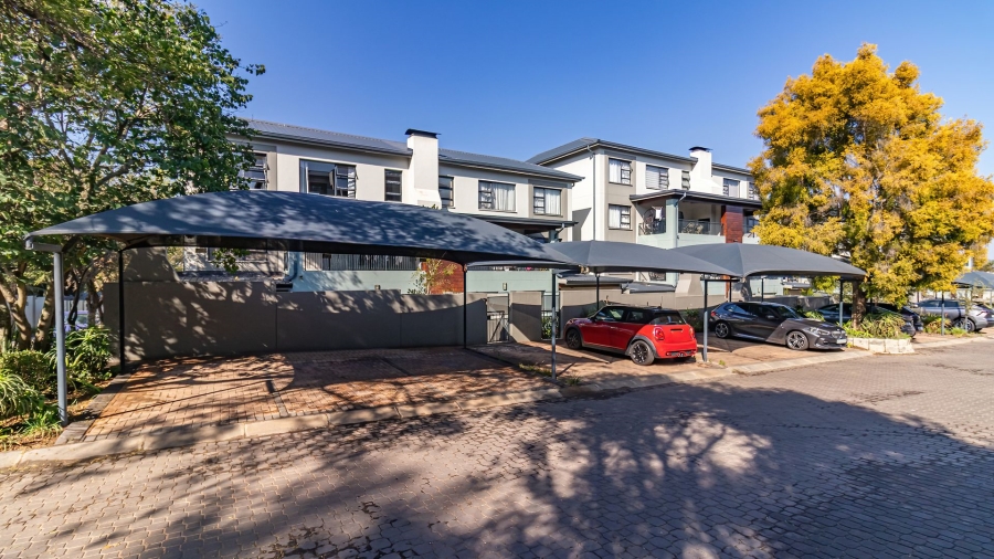 3 Bedroom Property for Sale in Carlswald Gauteng