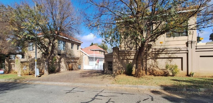 3 Bedroom Property for Sale in Edendale Gauteng