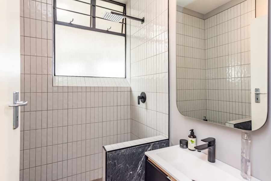 2 Bedroom Property for Sale in Illovo Gauteng