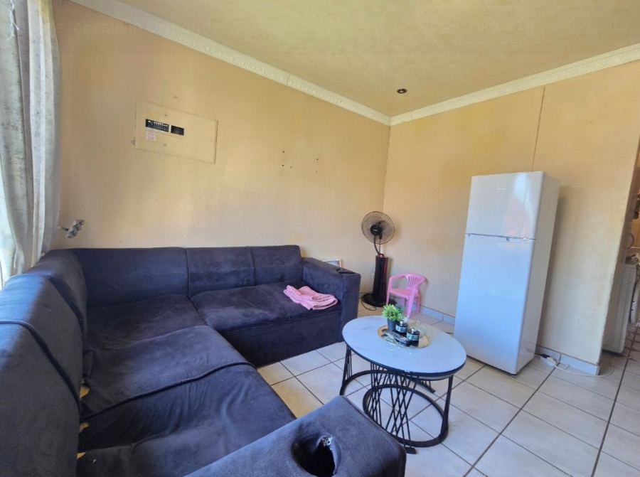2 Bedroom Property for Sale in Ormonde Gauteng