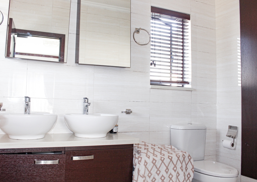 2 Bedroom Property for Sale in Summerset Gauteng