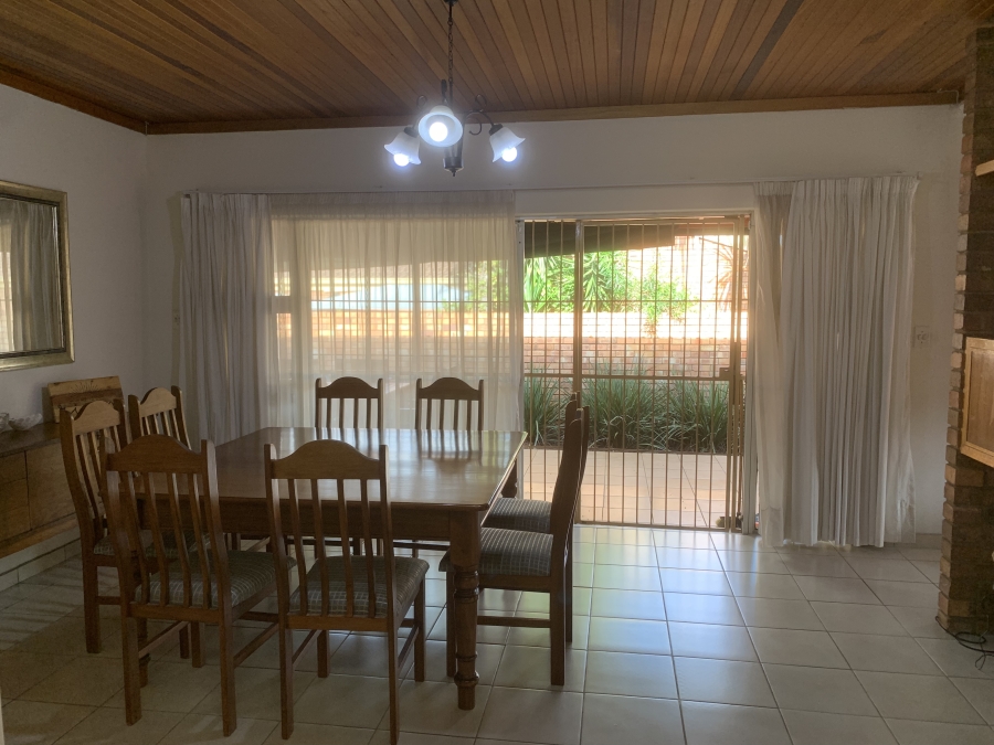 3 Bedroom Property for Sale in Val de Grace Gauteng