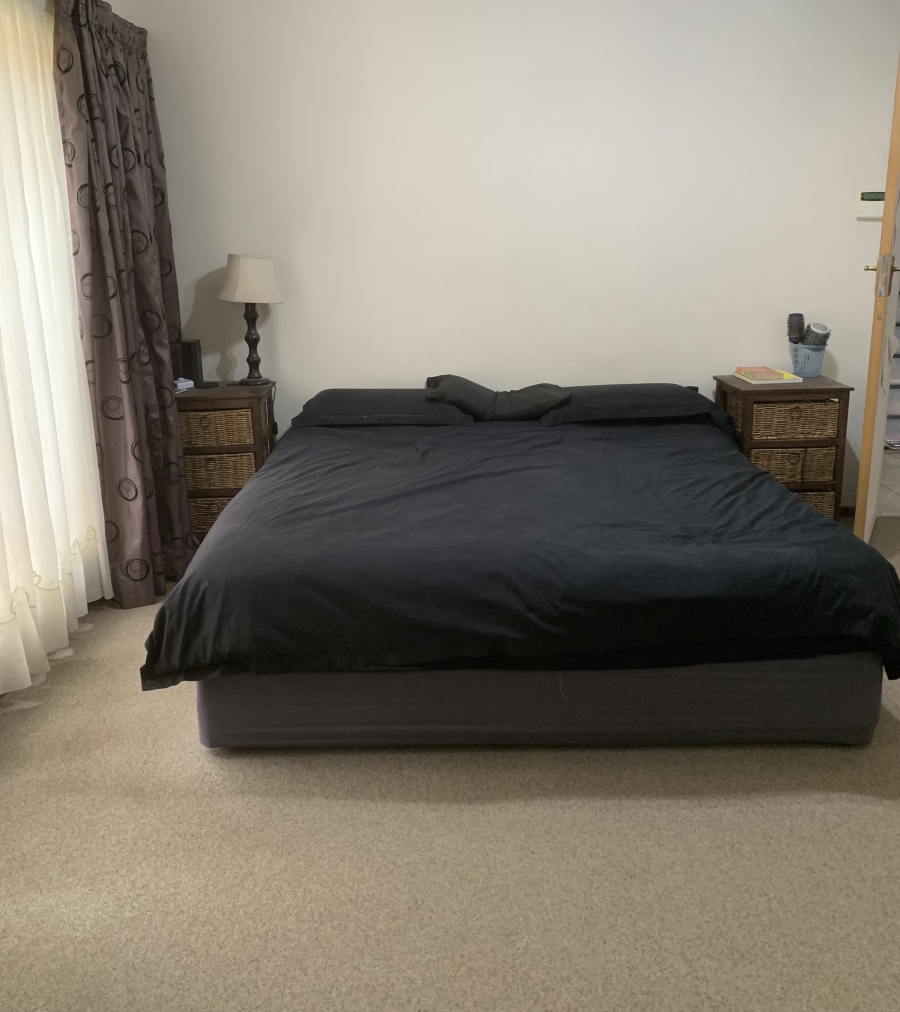 3 Bedroom Property for Sale in Val de Grace Gauteng