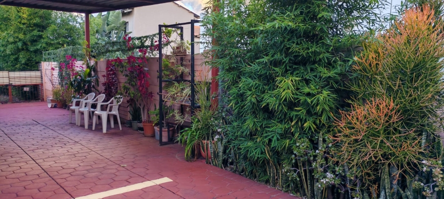 3 Bedroom Property for Sale in Lyttelton Manor Gauteng