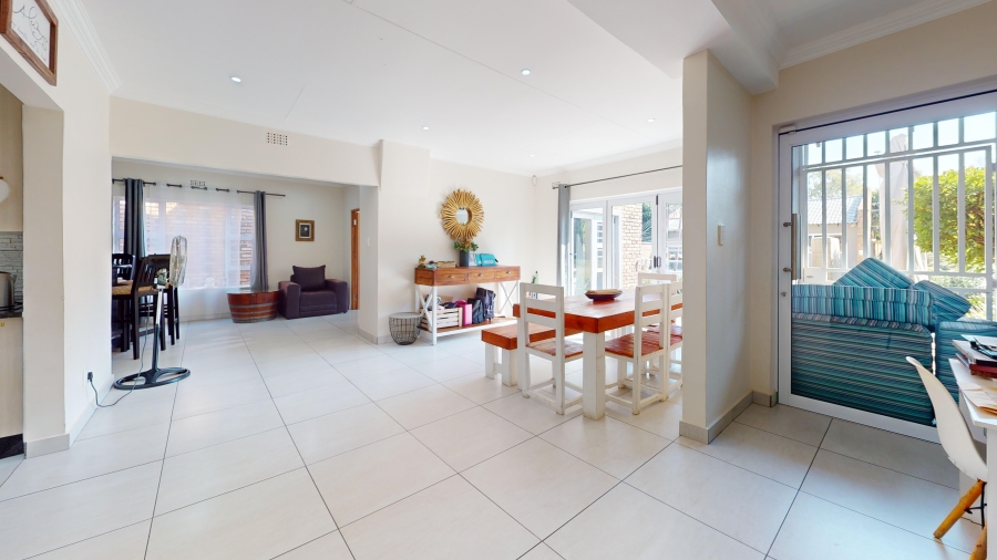 4 Bedroom Property for Sale in Farrarmere Gauteng