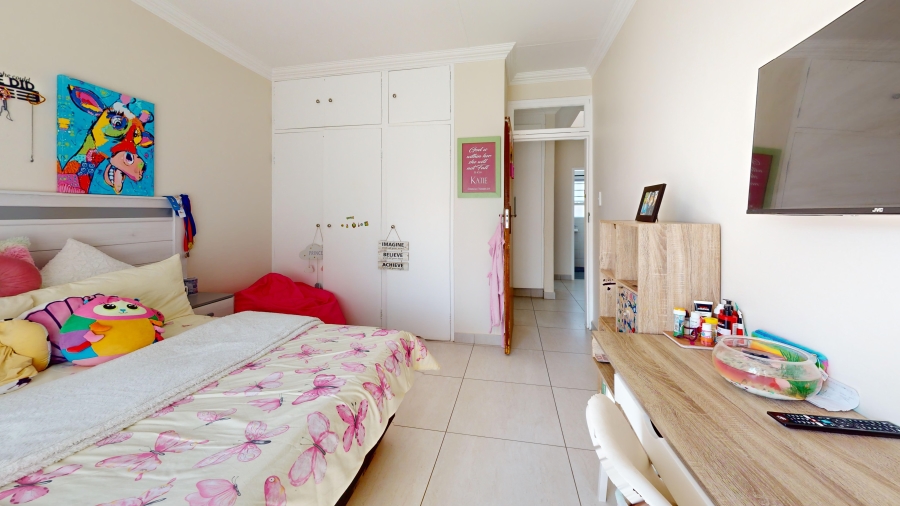4 Bedroom Property for Sale in Farrarmere Gauteng