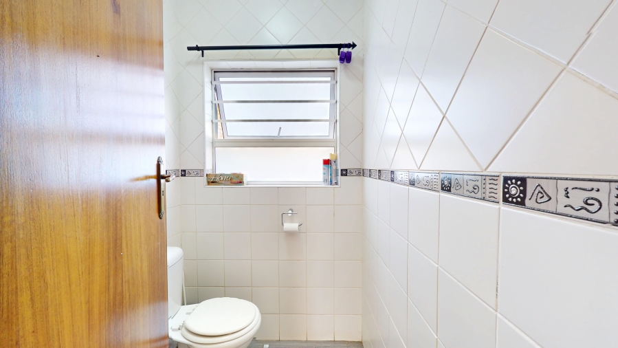 4 Bedroom Property for Sale in Farrarmere Gauteng