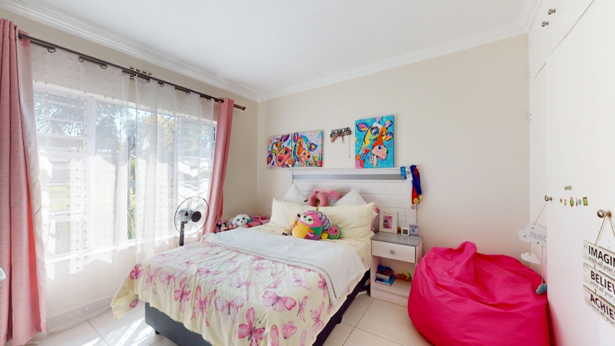 4 Bedroom Property for Sale in Farrarmere Gauteng