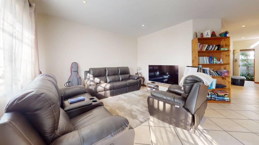3 Bedroom Property for Sale in Eveleigh Gauteng