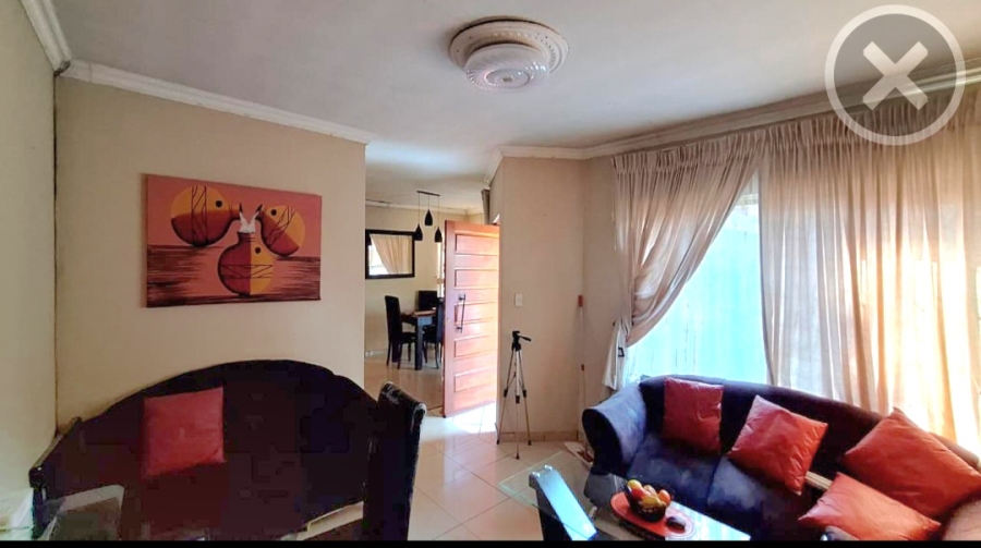 3 Bedroom Property for Sale in Dawn Park Gauteng