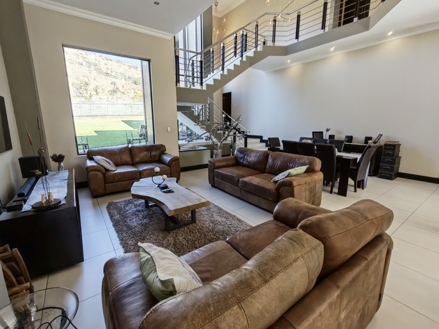 4 Bedroom Property for Sale in Magaliesberg Country Estate Gauteng