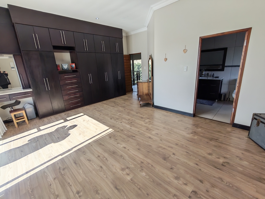 4 Bedroom Property for Sale in Magaliesberg Country Estate Gauteng