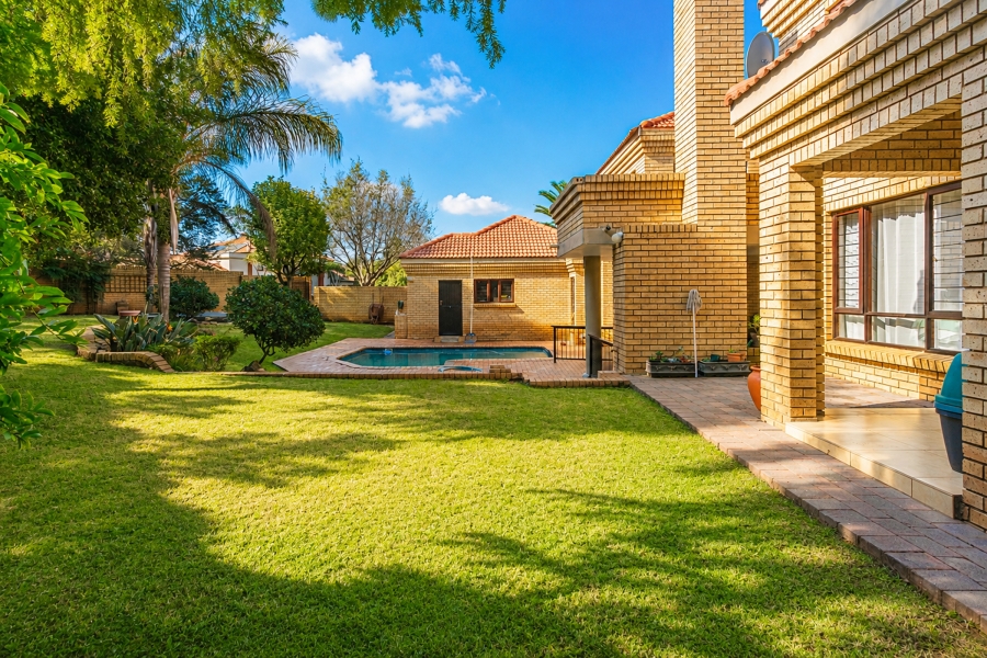 4 Bedroom Property for Sale in Cornwall Hill Gauteng