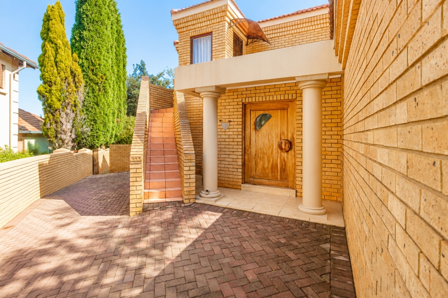 4 Bedroom Property for Sale in Cornwall Hill Gauteng