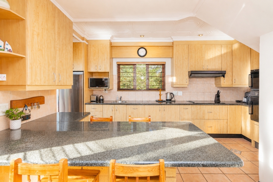 4 Bedroom Property for Sale in Cornwall Hill Gauteng