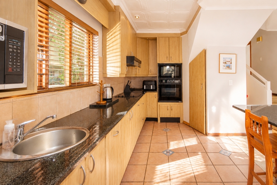 4 Bedroom Property for Sale in Cornwall Hill Gauteng