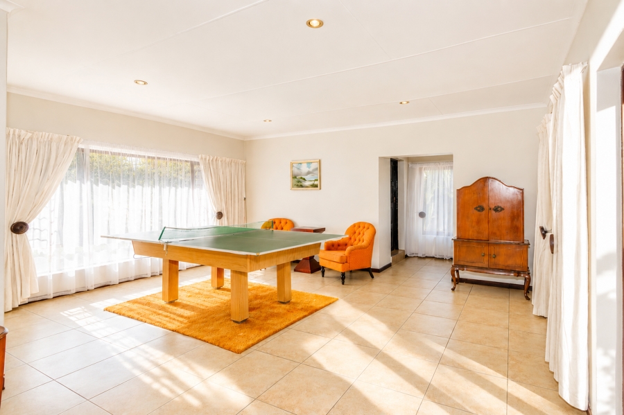 4 Bedroom Property for Sale in Cornwall Hill Gauteng