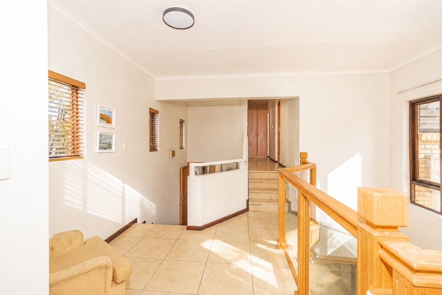 4 Bedroom Property for Sale in Cornwall Hill Gauteng