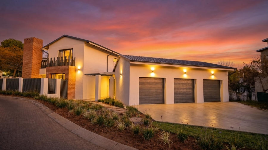 4 Bedroom Property for Sale in Helderfontein Estate Gauteng