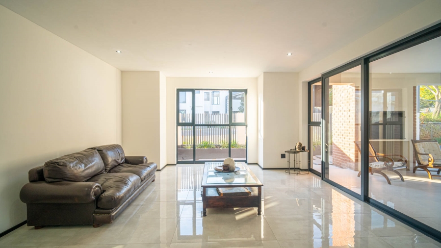 4 Bedroom Property for Sale in Helderfontein Estate Gauteng